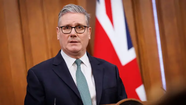 O primeiro-ministro britânico, Keir Starmer, durante um pronunciamento